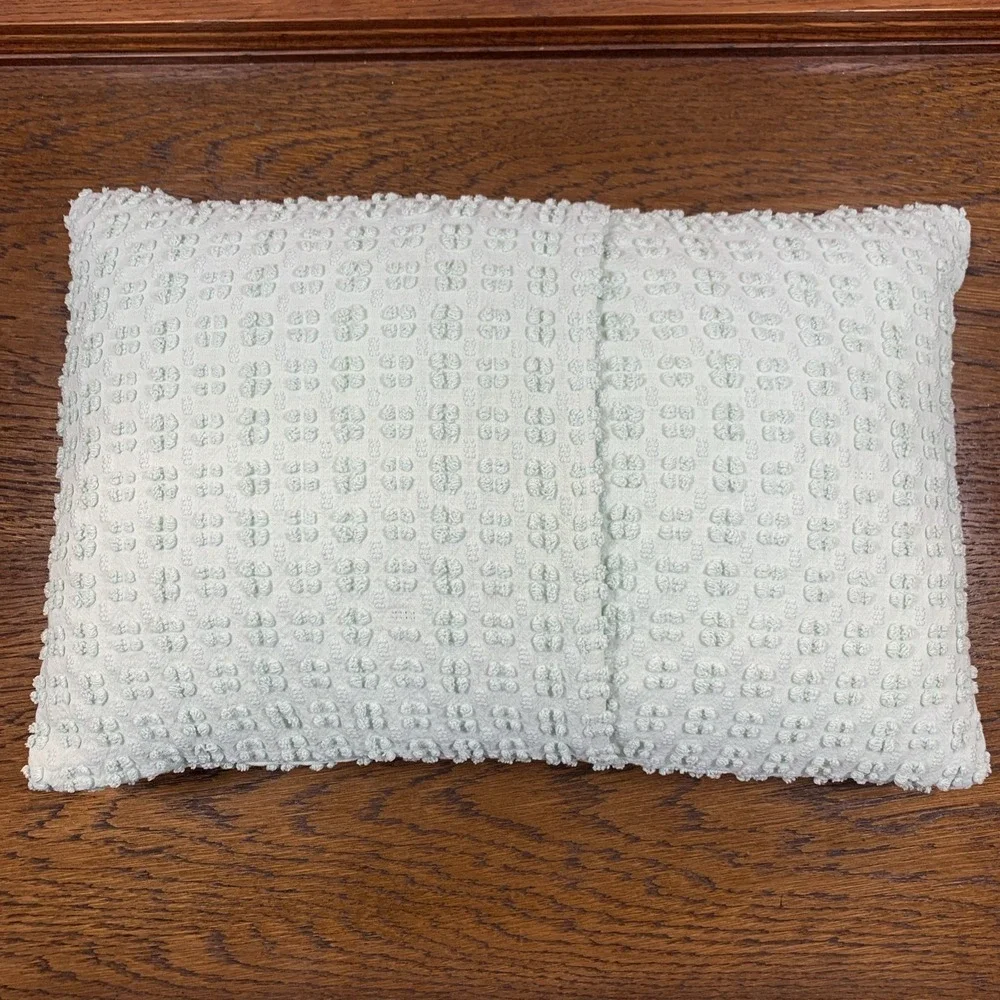 Vtg Mint Green Chenille Clover Throw Pillow 18x12 St Patrick's Day Spring EUC